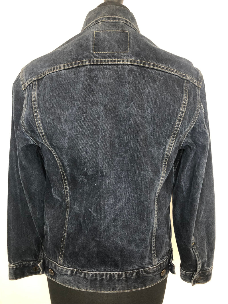 vintage  Urban Village Vintage  urban village  red tab  pockets  long sleeve  levis strauss  levis  levi strauss  Denim jacket  denim  collar  button  blue