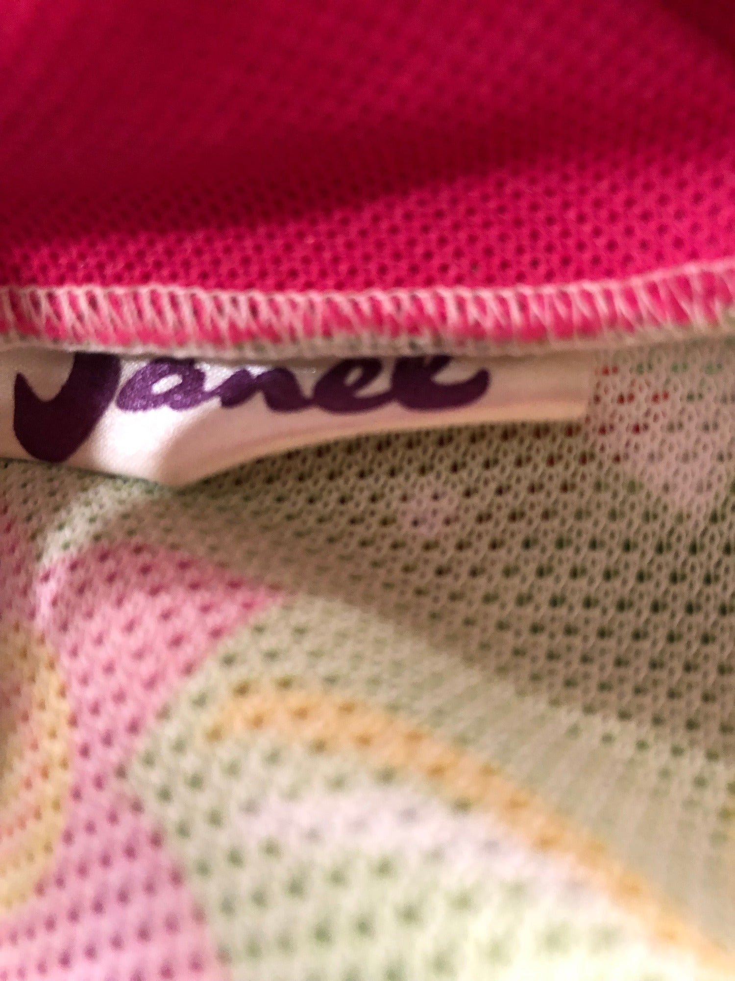 womens shirt  womens  vintage  Urban Village Vintage  urban village  top  summer  Shirt  retro  pink  patterned  Green  floral print  dagger collar  dagger  collar  blouse  70s  70  1970s  14