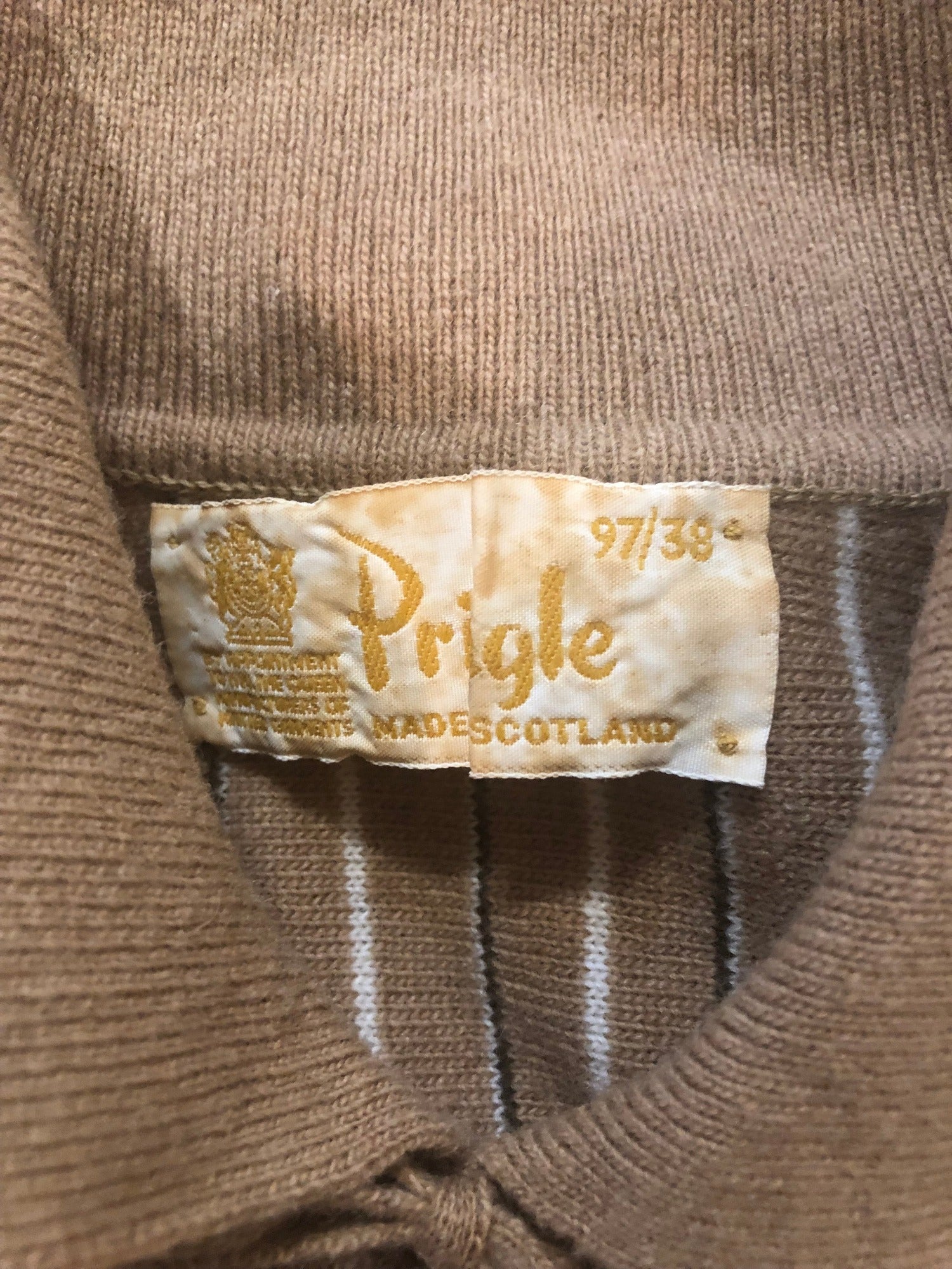 womens  16  vintage  Urban Village Vintage  urban village  tie neck  sweater  square pattern  pullover  Pringle  patterned  long sleeves  Long sleeved top  long sleeved  long sleeve  knitwear  knitted  knit  jumper  heavyweight  elasticated  cuffs