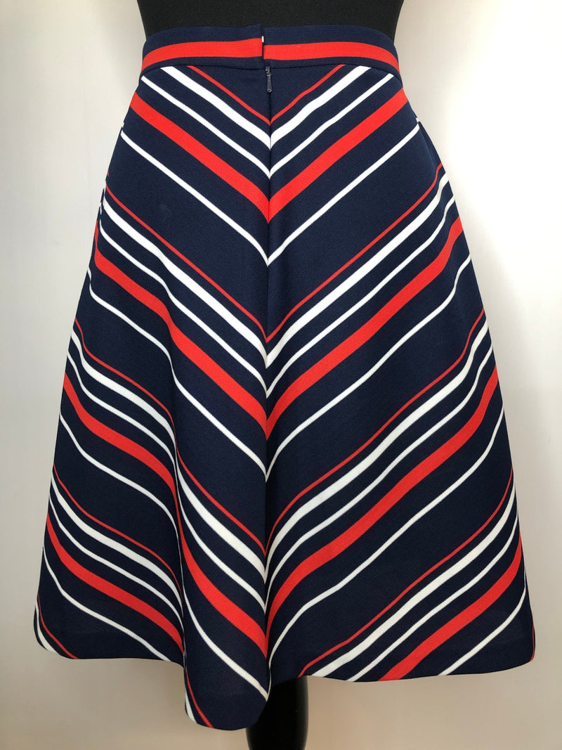 womens  white  waist belt  vintage  Urban Village Vintage  urban village  summer  St Michael  Skirts  skirt  retro  red  press stud fastening  navy  MOD  Chevron Stripes  blue  a-line  8  70s  70  1970s
