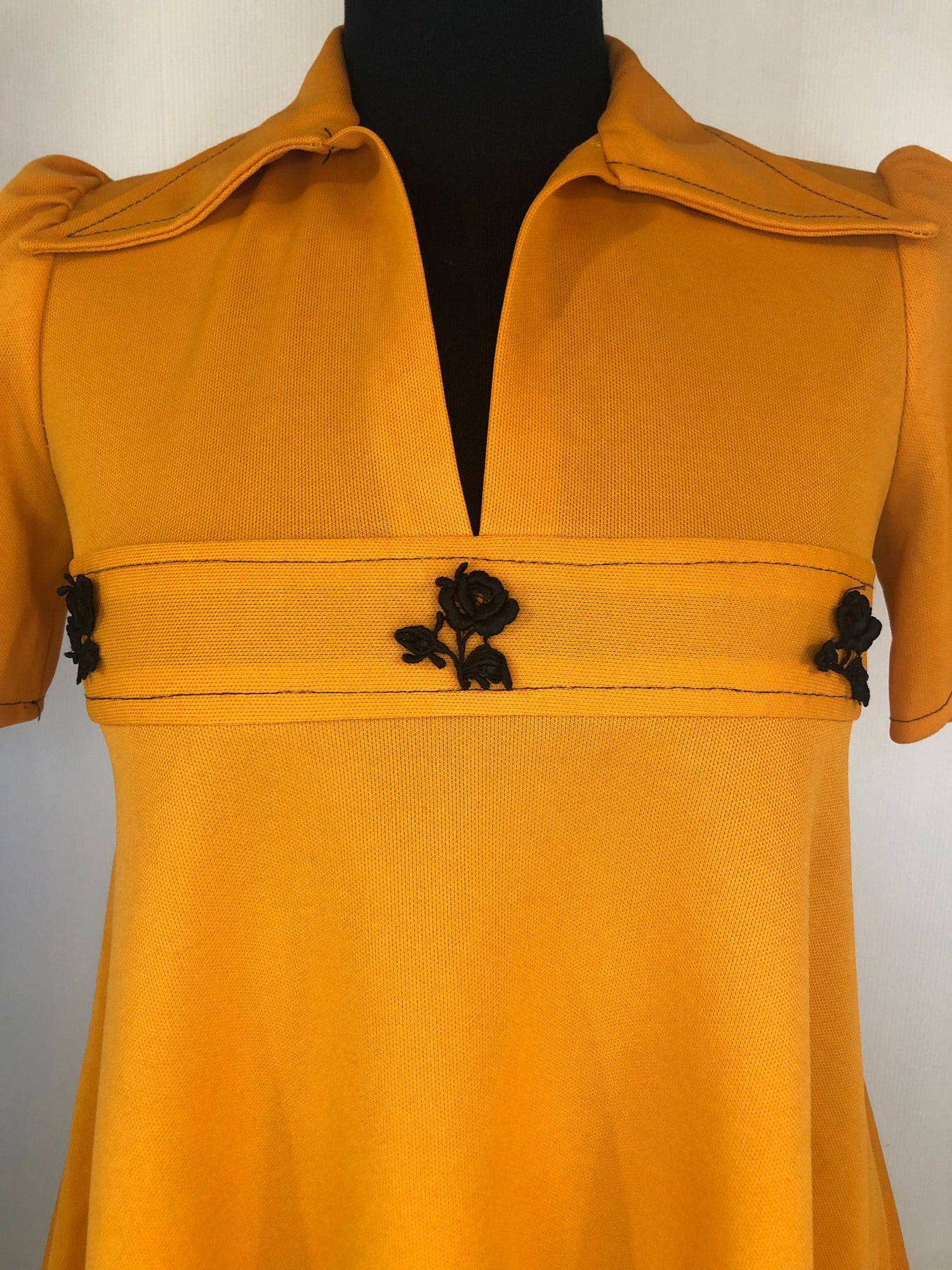 womens top  womens  waist belt  vintage  urban village  tops  top  summer top  smock top  short sleeved  short sleeve  polo top  Orange  Embroidered  black rose  70s  70  1970s