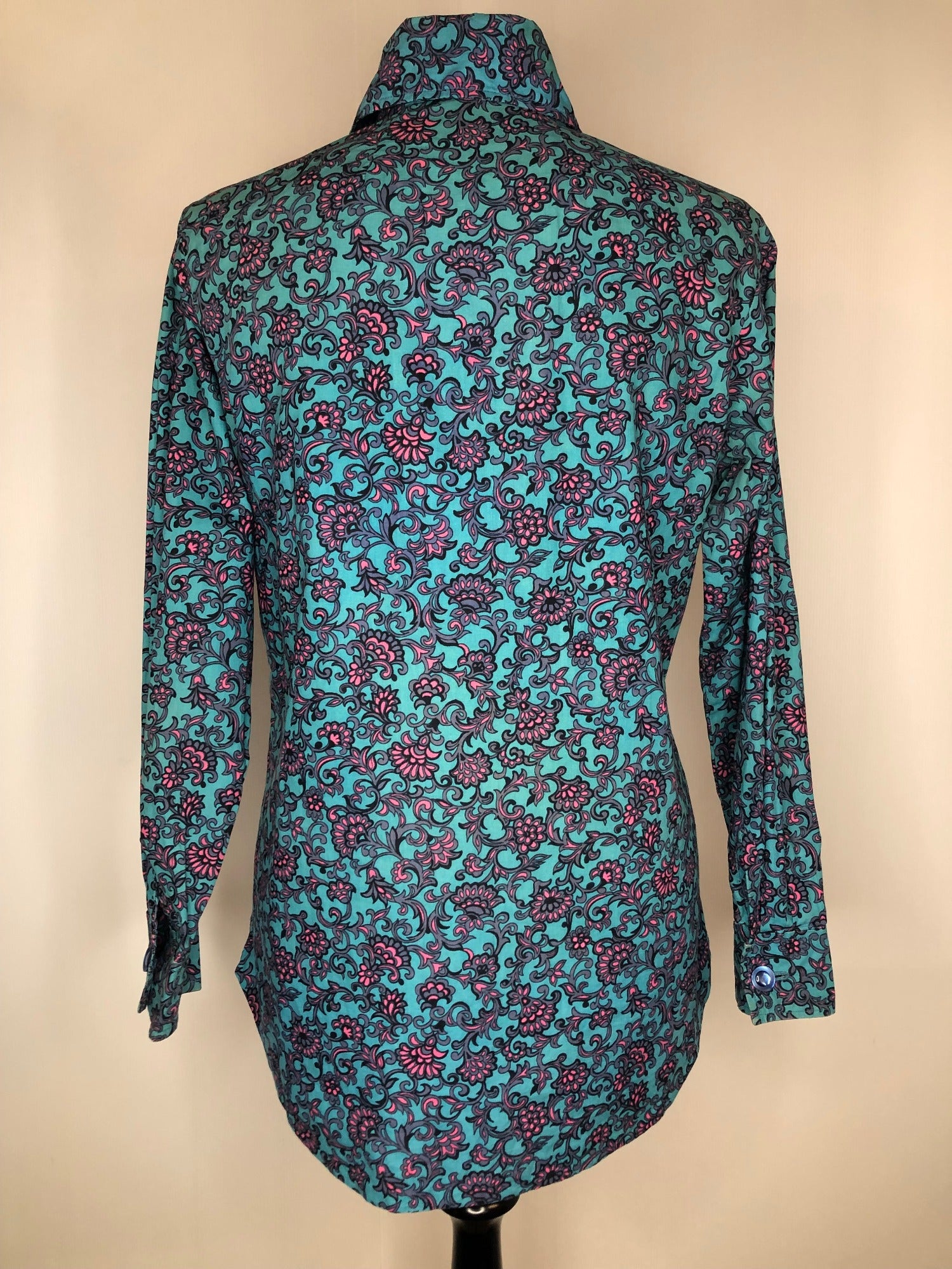 womens shirt  womens  vintage  Urban Village Vintage  urban village  summer blouse  Shirt  pink  long sleeve  dagger collar  collared  collar  button front  button  blue  blouse  big collar  70s  1970s  12