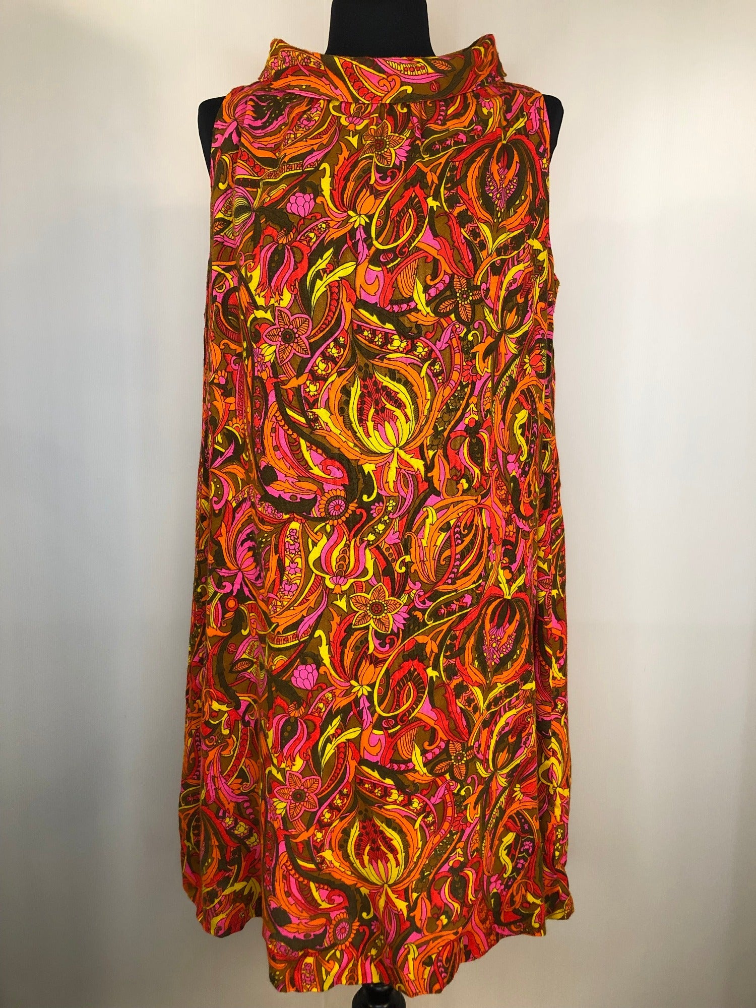 womens  vintage  summer dress  summer  stitch detail  sleevless  roll neck  retro  polyester  pink  Orange  multi  dress  back zip  60s  1960s