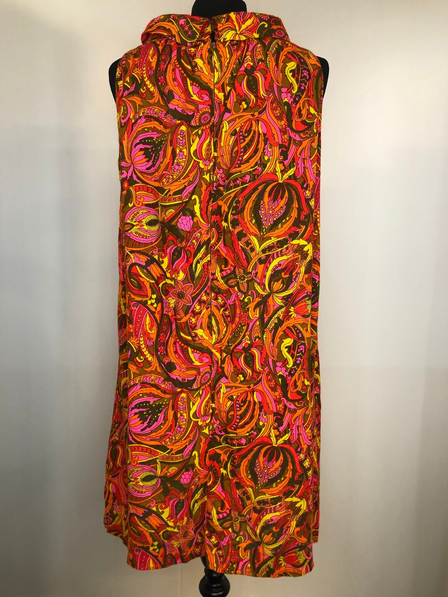 womens  vintage  summer dress  summer  stitch detail  sleevless  roll neck  retro  polyester  pink  Orange  multi  dress  back zip  60s  1960s