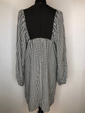 womens  white  vintage  Urban Village Vintage  urban village  retro  dress  dogtooth  balloon sleeves  balloon sleeve  70s  1970s  16