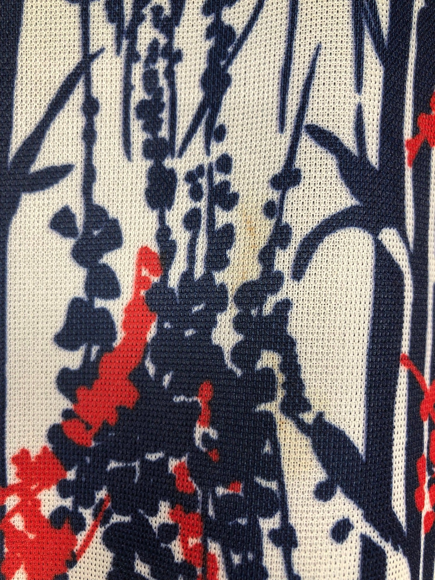 14  womens shirt  womens  white  vintage  Urban Village Vintage  top  summer  spring  red  pointed collar  multi  MOD  floral print  dagger collar  blue  70  1970s