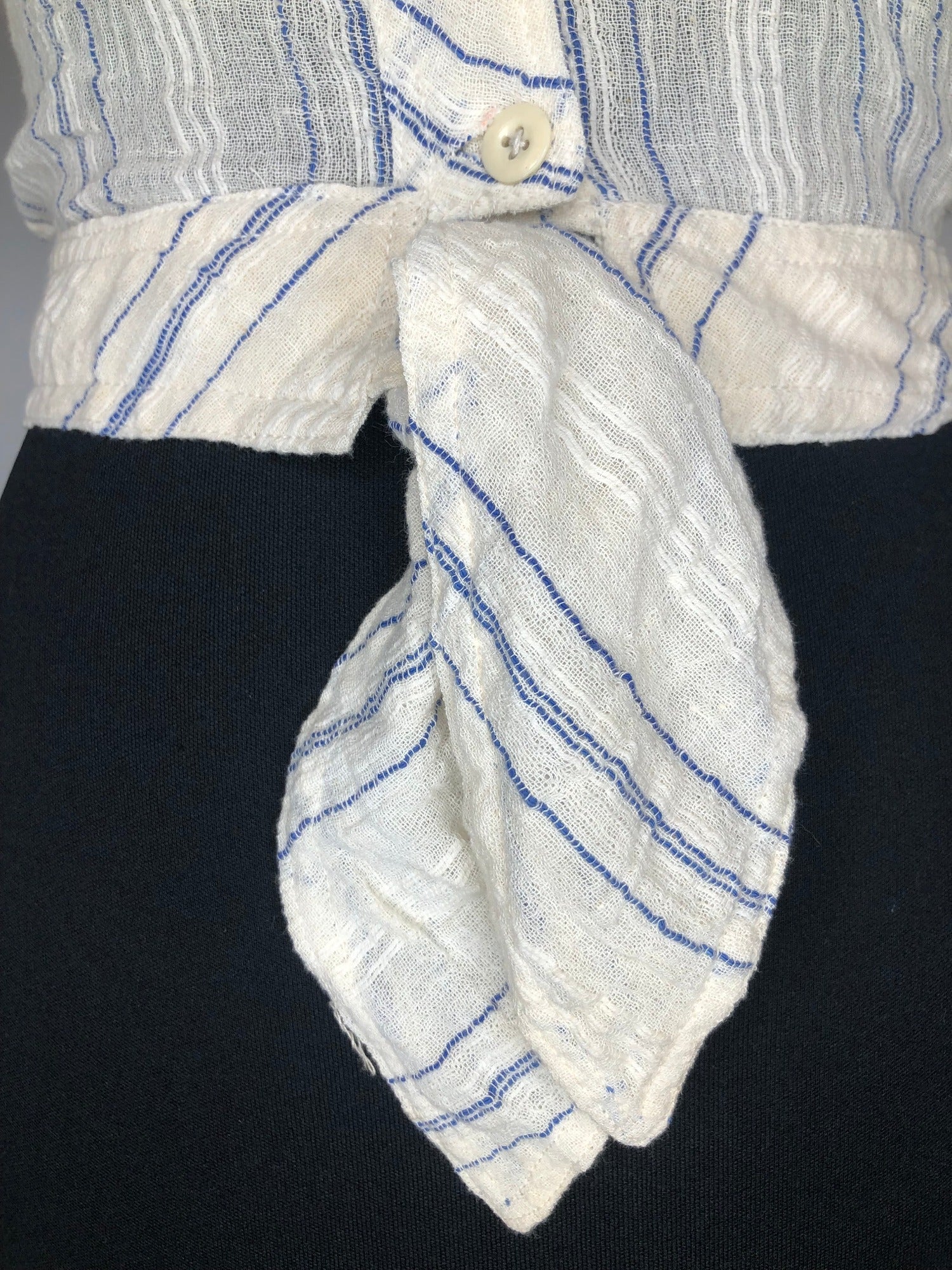 womens shirt  womens  white  vintage  Urban Village Vintage  urban village  top  tie front  summer  Shirt  retro  patterned  dagger collar  dagger  cropped  Cotton  collar  blouse  70s  70  1970s  10