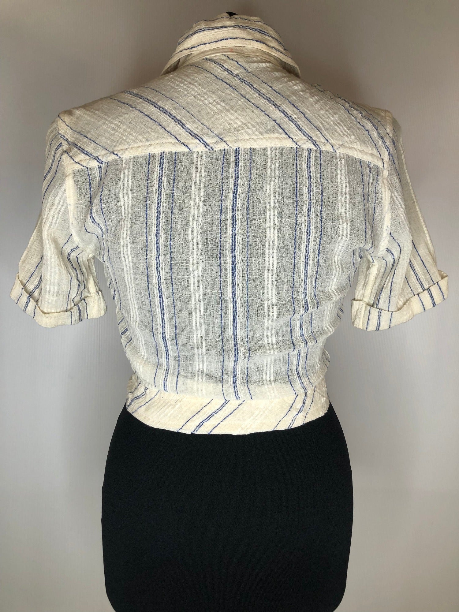 womens shirt  womens  white  vintage  Urban Village Vintage  urban village  top  tie front  summer  Shirt  retro  patterned  dagger collar  dagger  cropped  Cotton  collar  blouse  70s  70  1970s  10