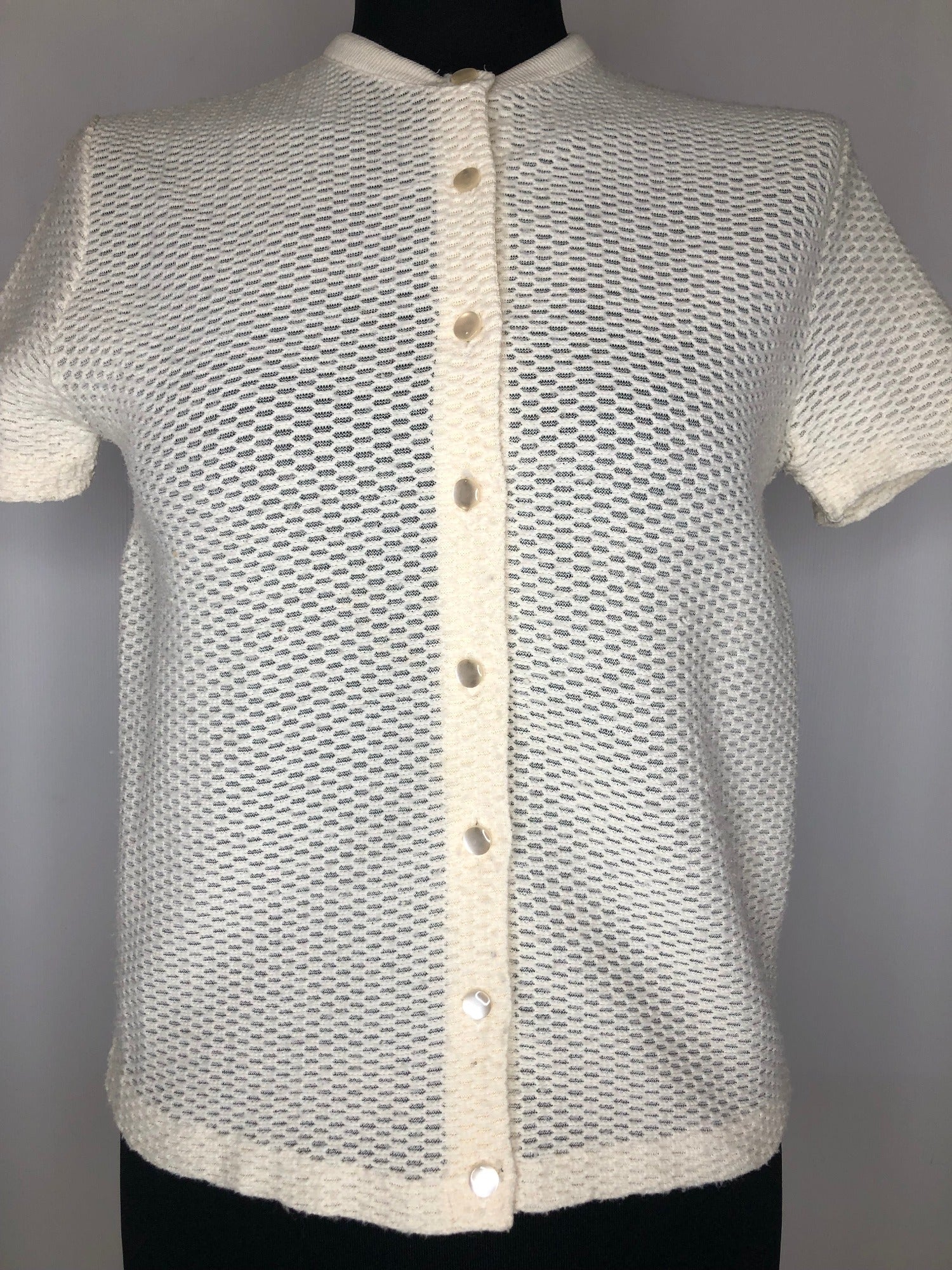 womens  white  vintage  Urban Village Vintage  sweater  short sleeved  short sleeve  MOD  McCaul  Lightweight Knit  light knit  knitwear  knitted  knit  cropped  cream  cardigan  60s  1960s  10
