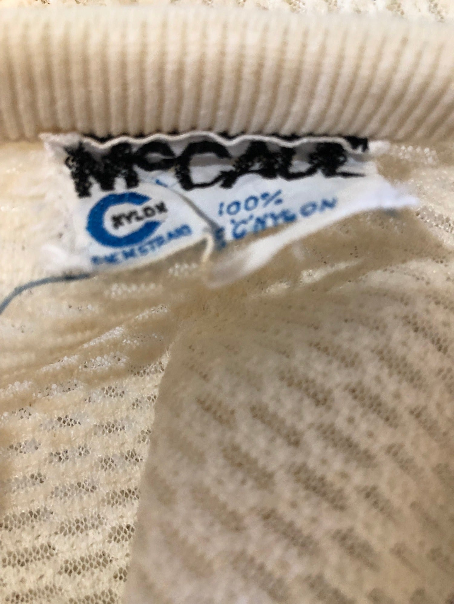 womens  white  vintage  Urban Village Vintage  sweater  short sleeved  short sleeve  MOD  McCaul  Lightweight Knit  light knit  knitwear  knitted  knit  cropped  cream  cardigan  60s  1960s  10