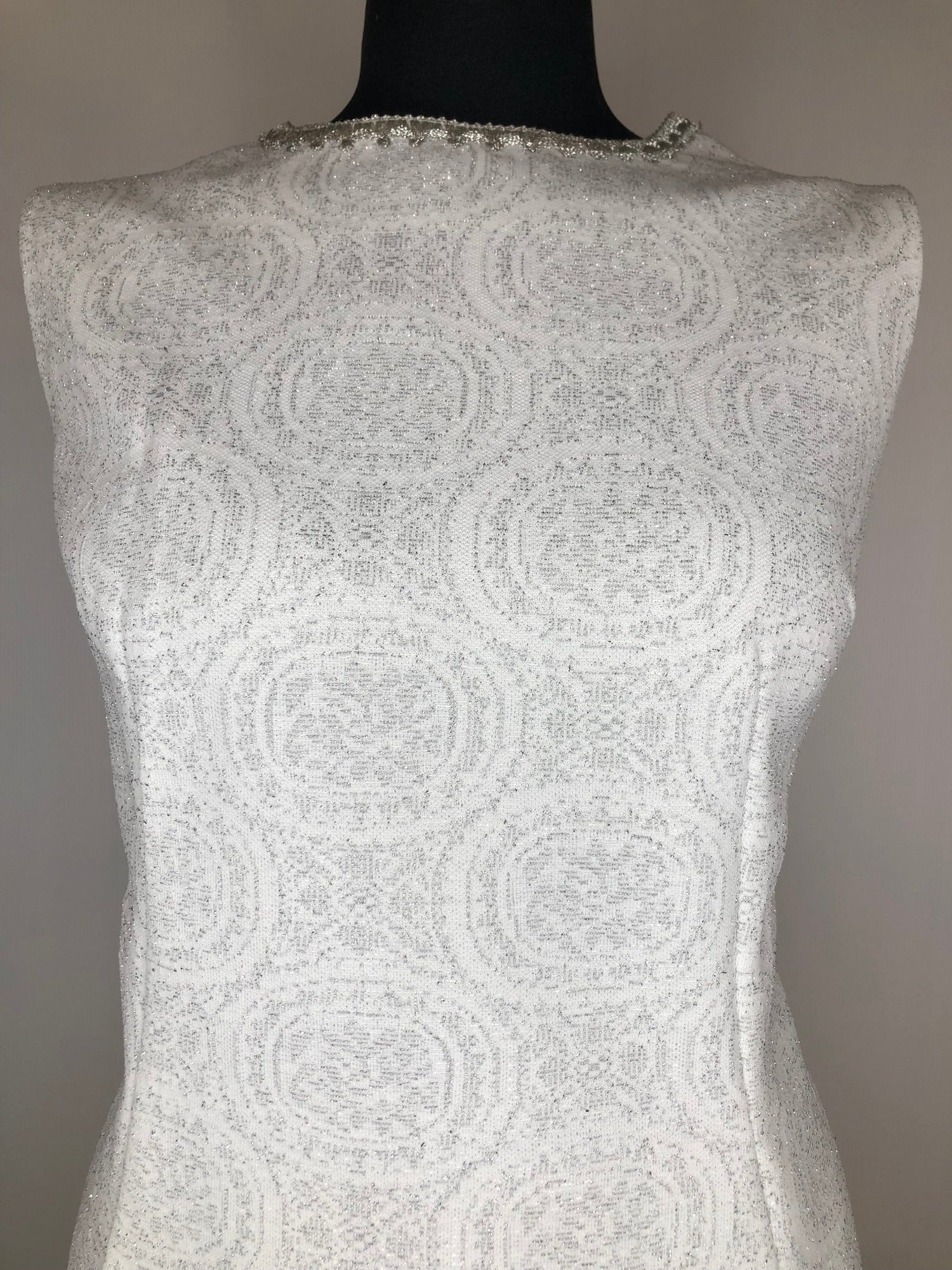 16  womens  white  vintage  Urban Village Vintage  tight fit  Spinney  silver  retro  MOD  metallic  lurex  dress  deadstock  60s  1960s