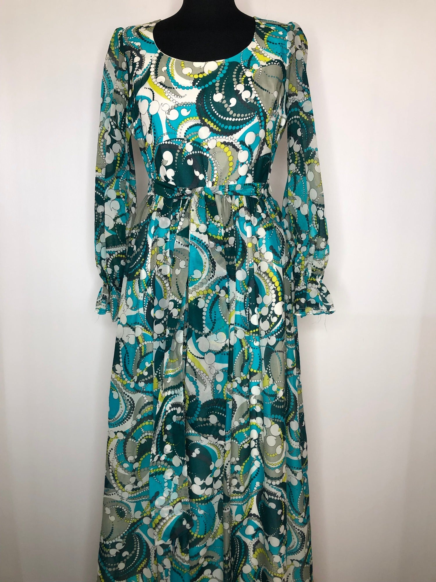 womens  waist belt  vintage  Urban Village Vintage  Tina Warren  print dress  print  multi  maxi dress  long sleeve  green  frill sleeve  dress  button front  blue  70s  1970s  10