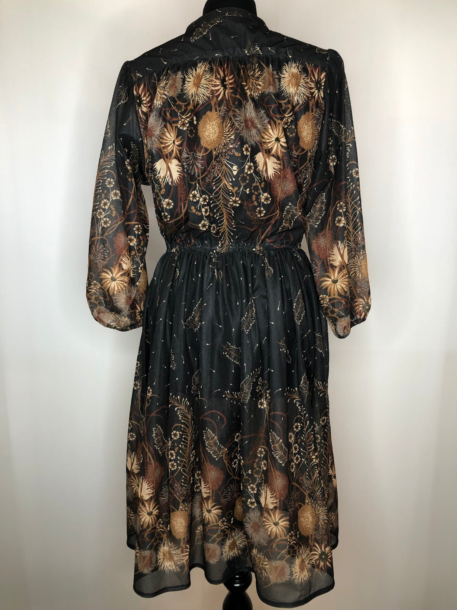 womens  vintage  Urban Village Vintage  floral print  dress  brown  black  balloon sleeves  balloon sleeve  70s  1970s  10