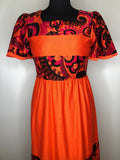 womens  vintage  Urban Village Vintage  Turnabouts by Walker Reid  short sleeved  short sleeve dress  short sleeve  print dress  print  paisley style print  orange  maxi dress  floral print  dress  70s  1970s  10