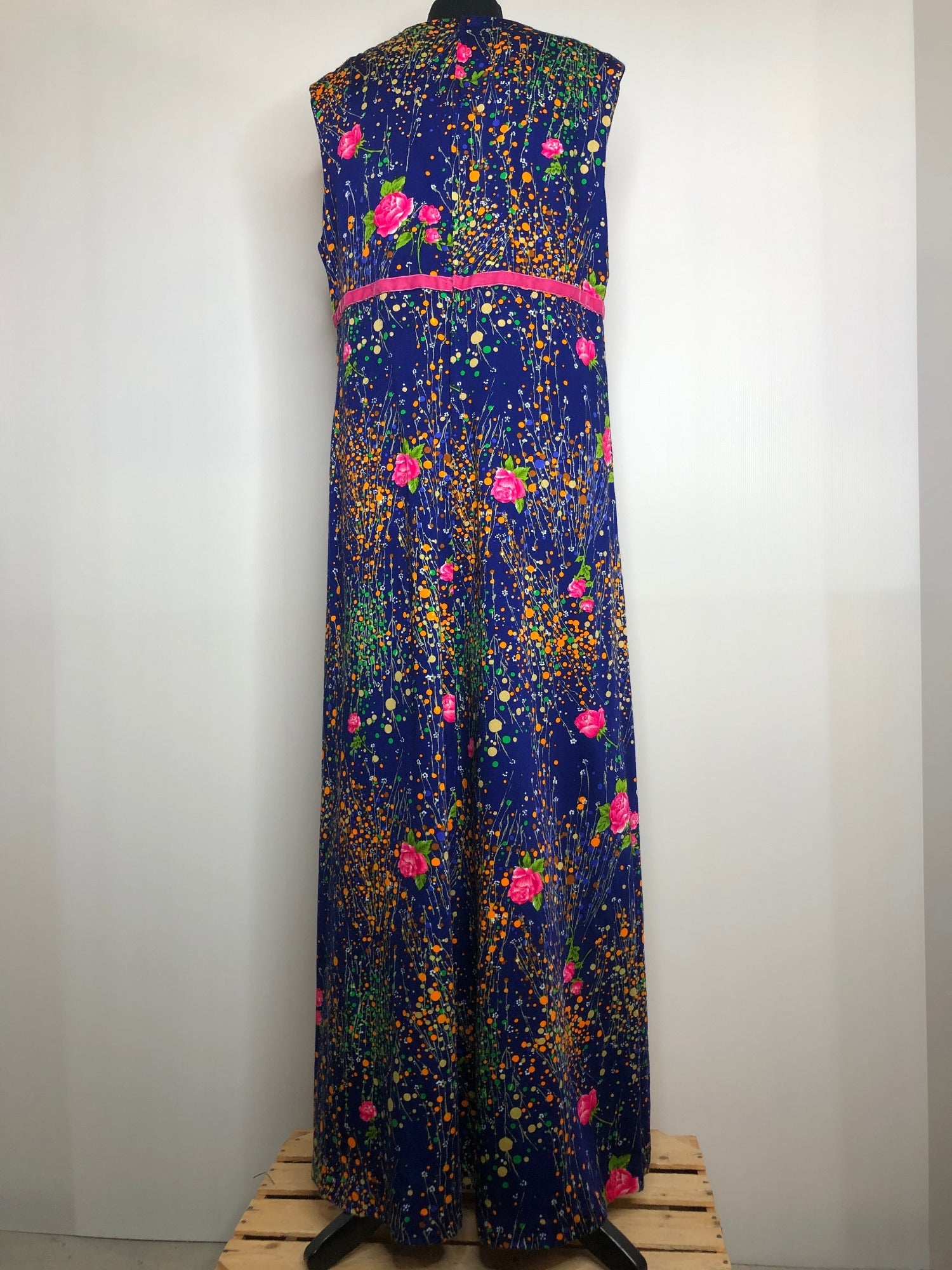 womens  waist detail  vintage  velvet bow detail  rose print  print dress  multi  maxi dress  dress  blue  70s  1970s  16