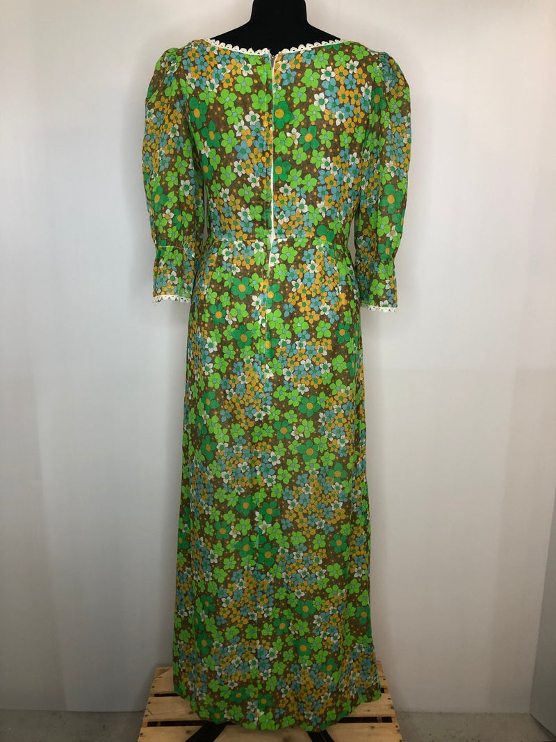 womens  vintage  Urban Village Vintage  urban village  summer dress  summer  puff sleeve  maxi dress  long dress  green  floral print  floral dress  floral  dress  crochet trim  crochet  button detailing  70s  70  1970s