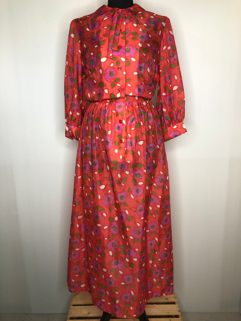 womens  vintage  Urban Village Vintage  urban village  three quarter sleeve  summer dress  retro  red  patterned  maxi dress  long sleeves  long sleeve  long dress  floral dress  dress  collar  bow detail  bow collar  balloon sleeves  70s  70  1970s  12