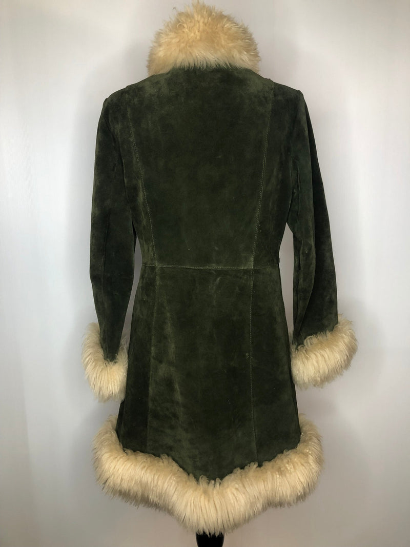 womens  Winter Coat  vintage  Urban Village Vintage  urban village  Suede Jacket  Suede  Sheepskin trims  sheepskin collar  Sheepskin  retro  press stud fastening  press stud  pockets  long sleeve  Jacket  Green  coat  60s  1960s  10