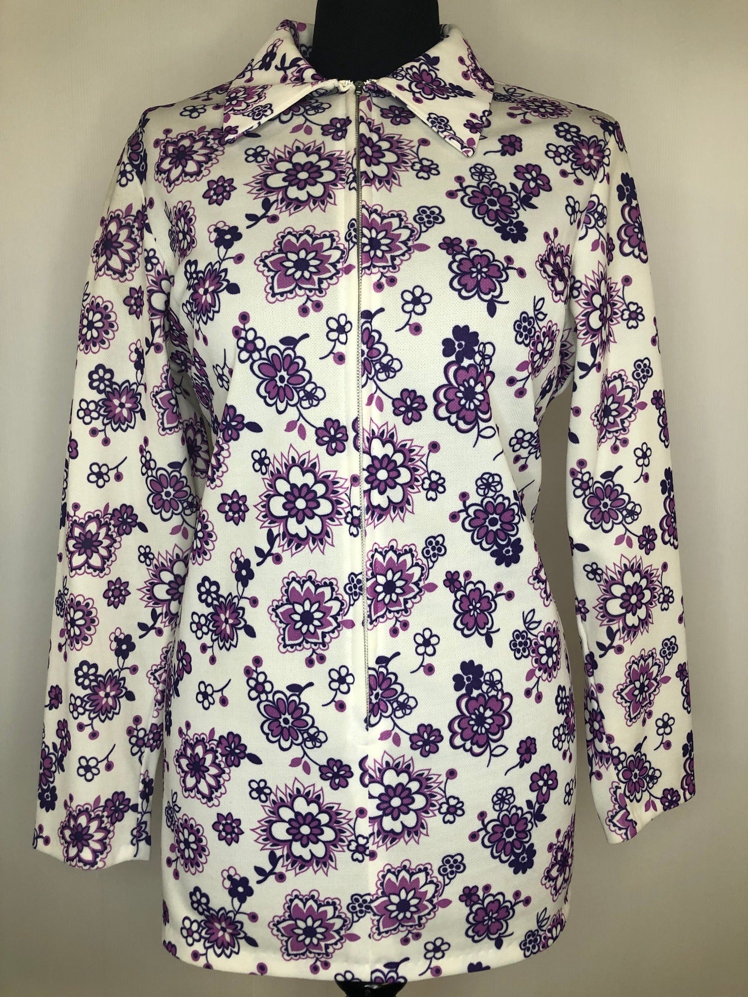 zip front  womens shirt  womens  white  vintage  Urban Village Vintage  urban village  Shirt  purple  long sleeve  floral print  dagger collar  dagger  collar  blouse  60s  1960s  12