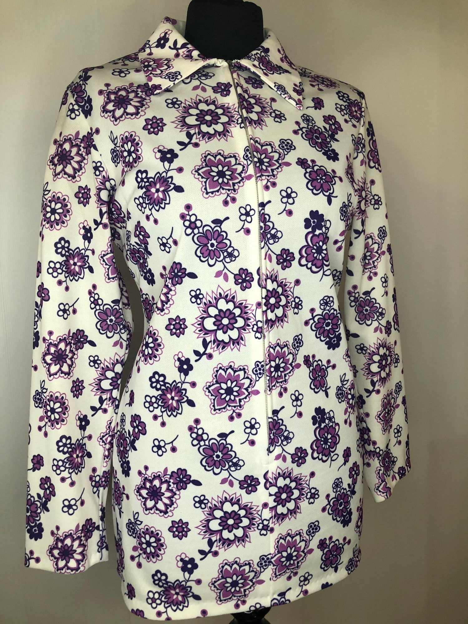 zip front  womens shirt  womens  white  vintage  Urban Village Vintage  urban village  Shirt  purple  long sleeve  floral print  dagger collar  dagger  collar  blouse  60s  1960s  12