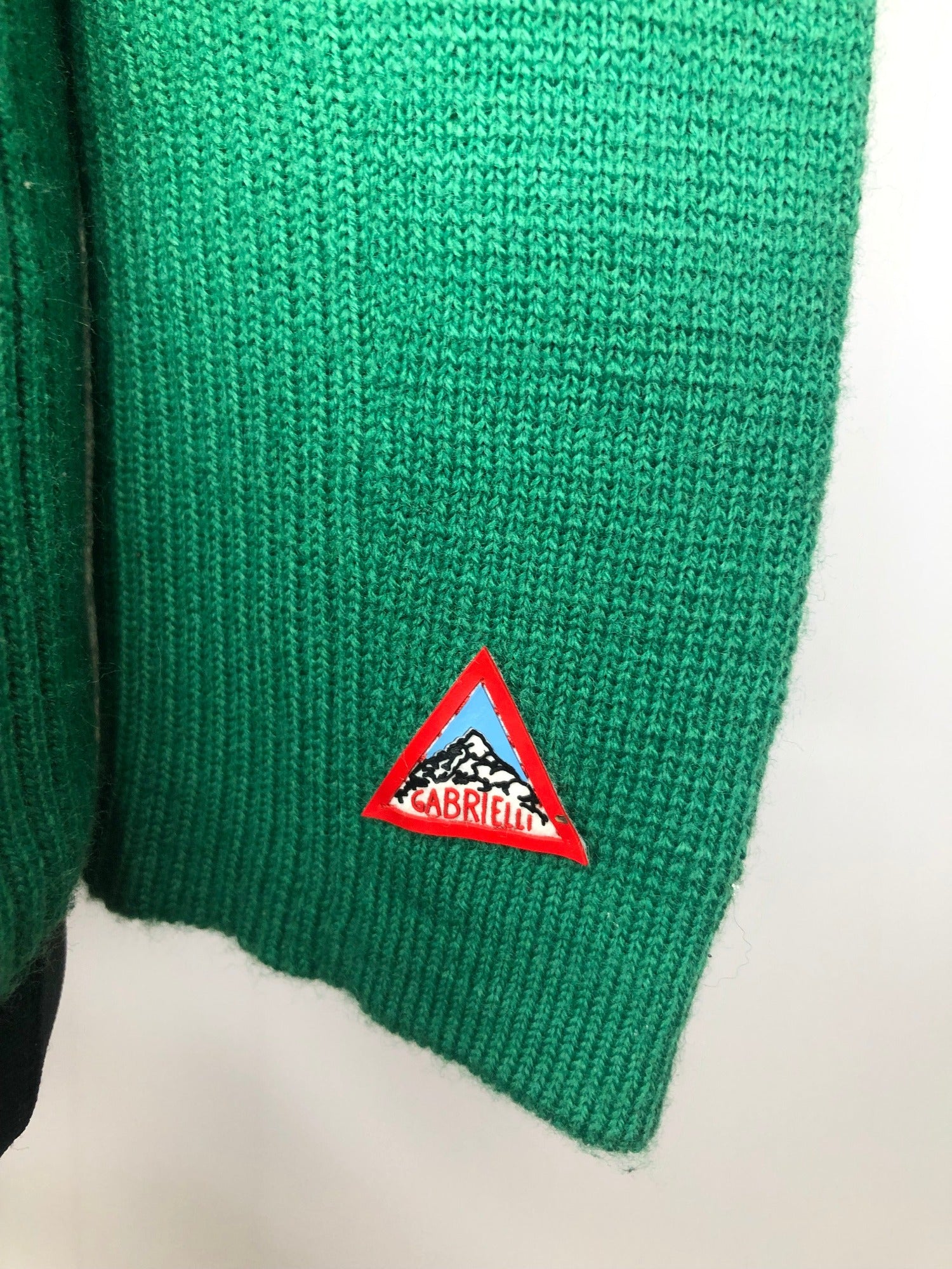 yellow  womens  vintage  Urban Village Vintage  urban village  sweater  Ski Jumper  red  multi  Long sleeved top  long sleeve  knitwear  knitted  knit  jumper  jumpe  green  Gabrielli  fitted  block colour  8  60s  1960s