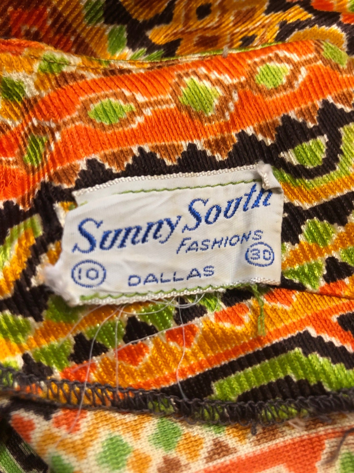 zip back  womens shirt  womens  vintage  Urban Village Vintage  urban village  tribal print  top  Sunny South  summer  side splits  Shirt  round neck  retro  patterned  multi  evening blouse  button cuffs  blouse  aztec  70s  70  1970s  10