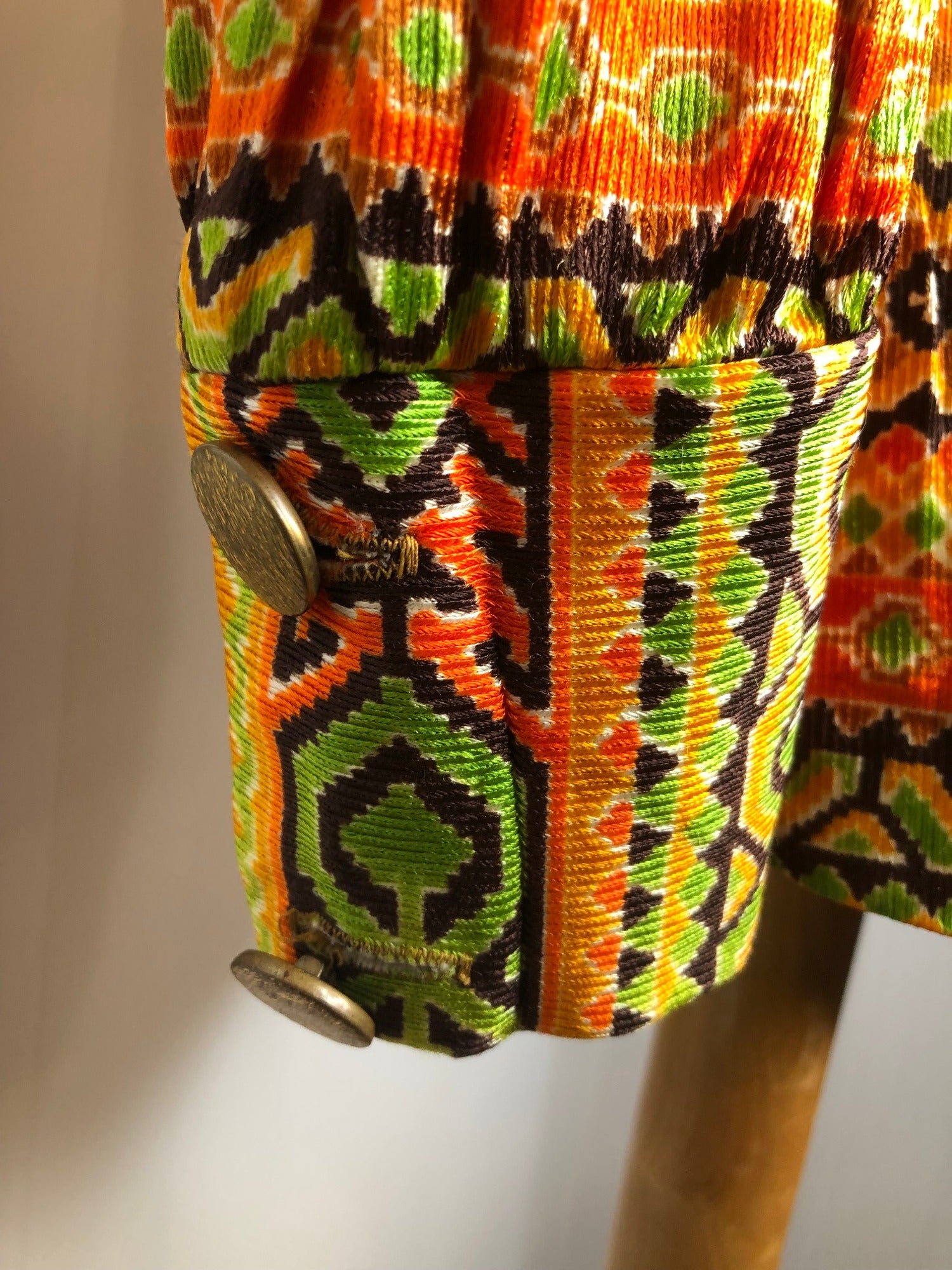 zip back  womens shirt  womens  vintage  Urban Village Vintage  urban village  tribal print  top  Sunny South  summer  side splits  Shirt  round neck  retro  patterned  multi  evening blouse  button cuffs  blouse  aztec  70s  70  1970s  10