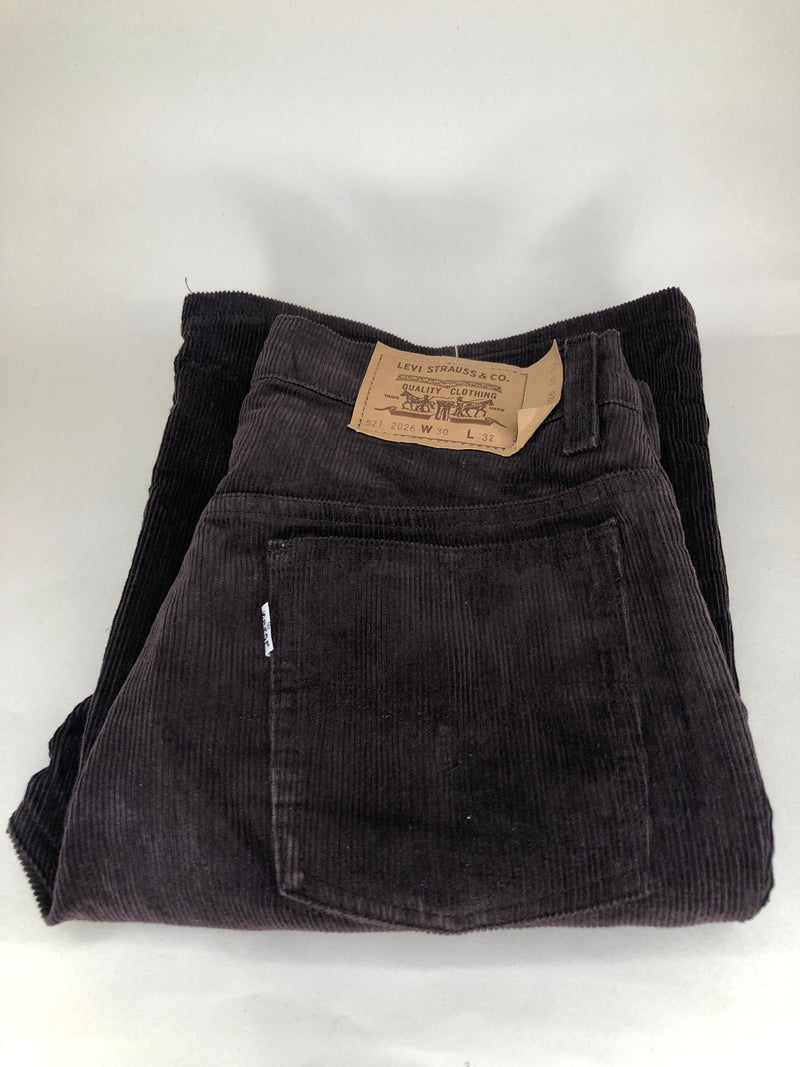 zip  womens  white tab  W30 L32  W30  vintage levis  vintage  Urban Village Vintage  urban village  trousers  straight leg  retro  pockets  petite  New old stock  MOD  levis strauss  Levis 521  levis  L32