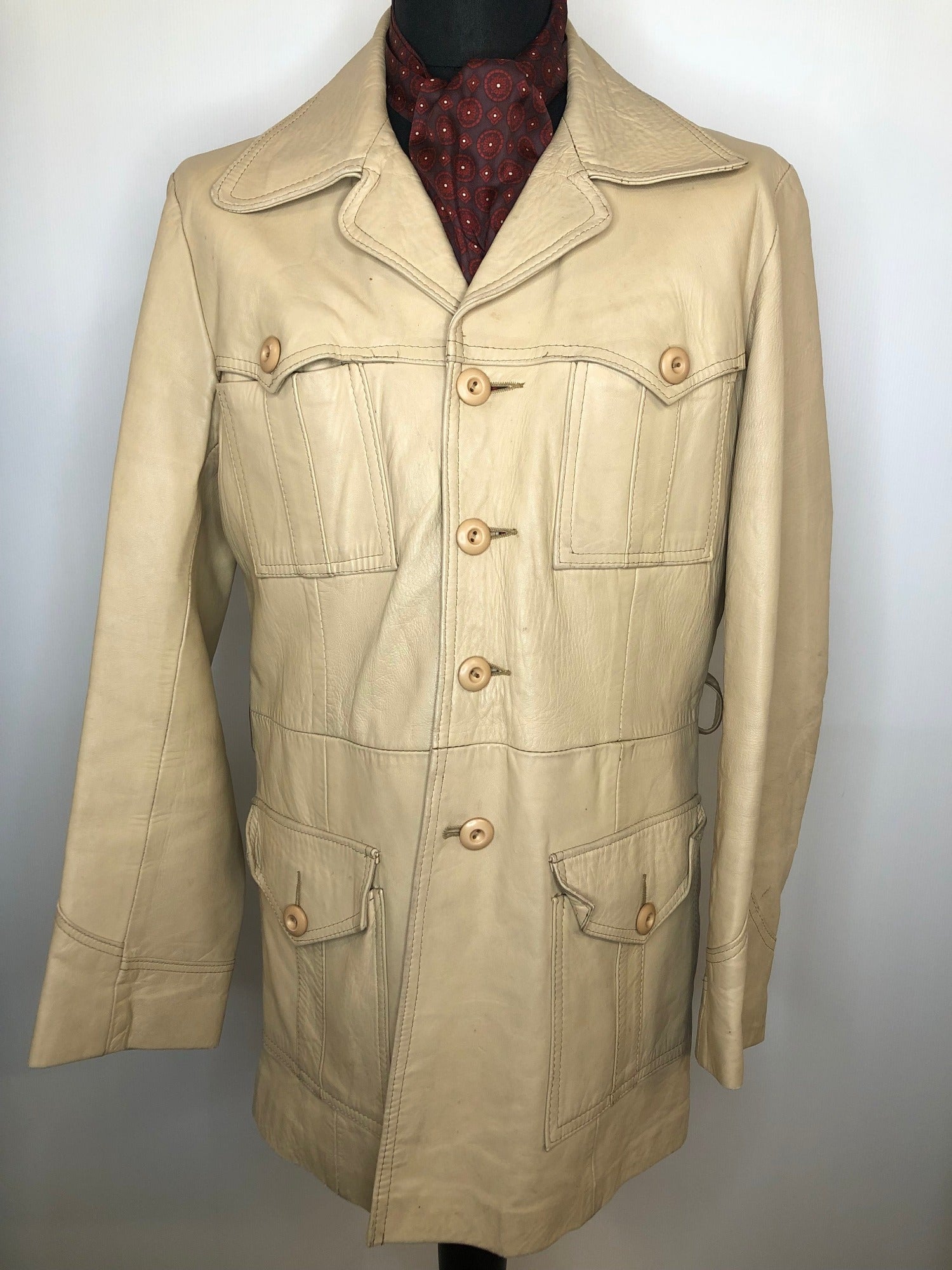 vintage  safari style  Safari jacket  safari  mens  Leather Jacket  Leather  L  Jacket  Fitted  camel  Belted waist  belted jacket  belted  beige  70s  1970s
