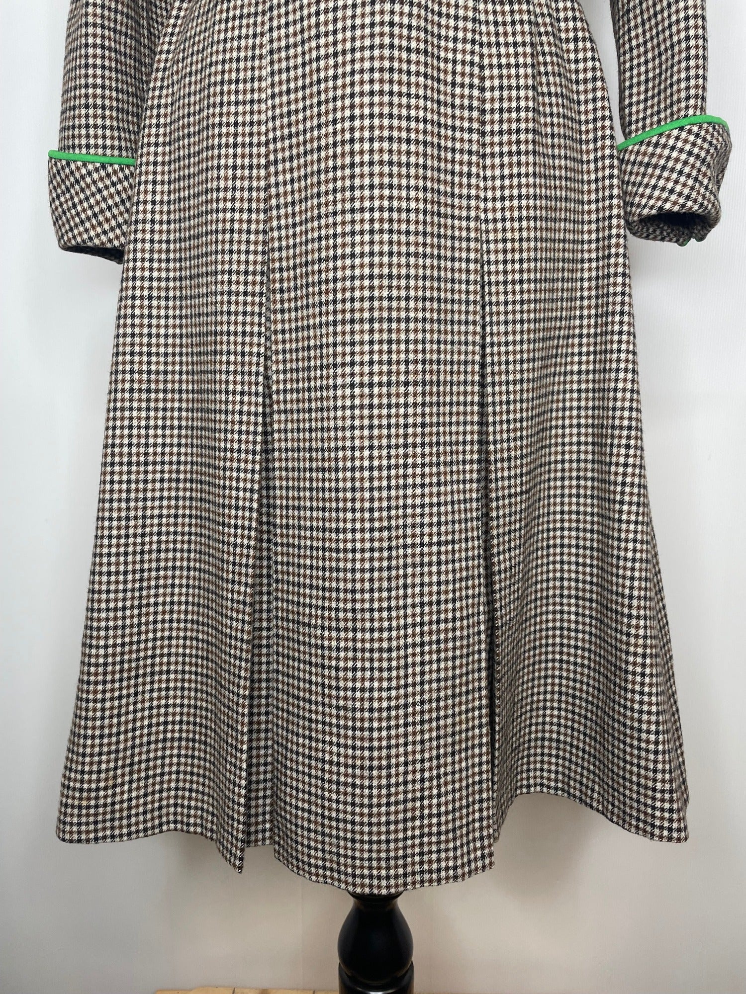 wool dress  wool  womens  vintage  Urban Village Vintage  urban village  secretary dress  secretary  scooter  round collar  retro  MOD  long sleeve  Green  dress  collared dress  collared  collar dress  collar  club check  brown  Aquascutum  8  70s  60s  6-8  6  1970s  1960s