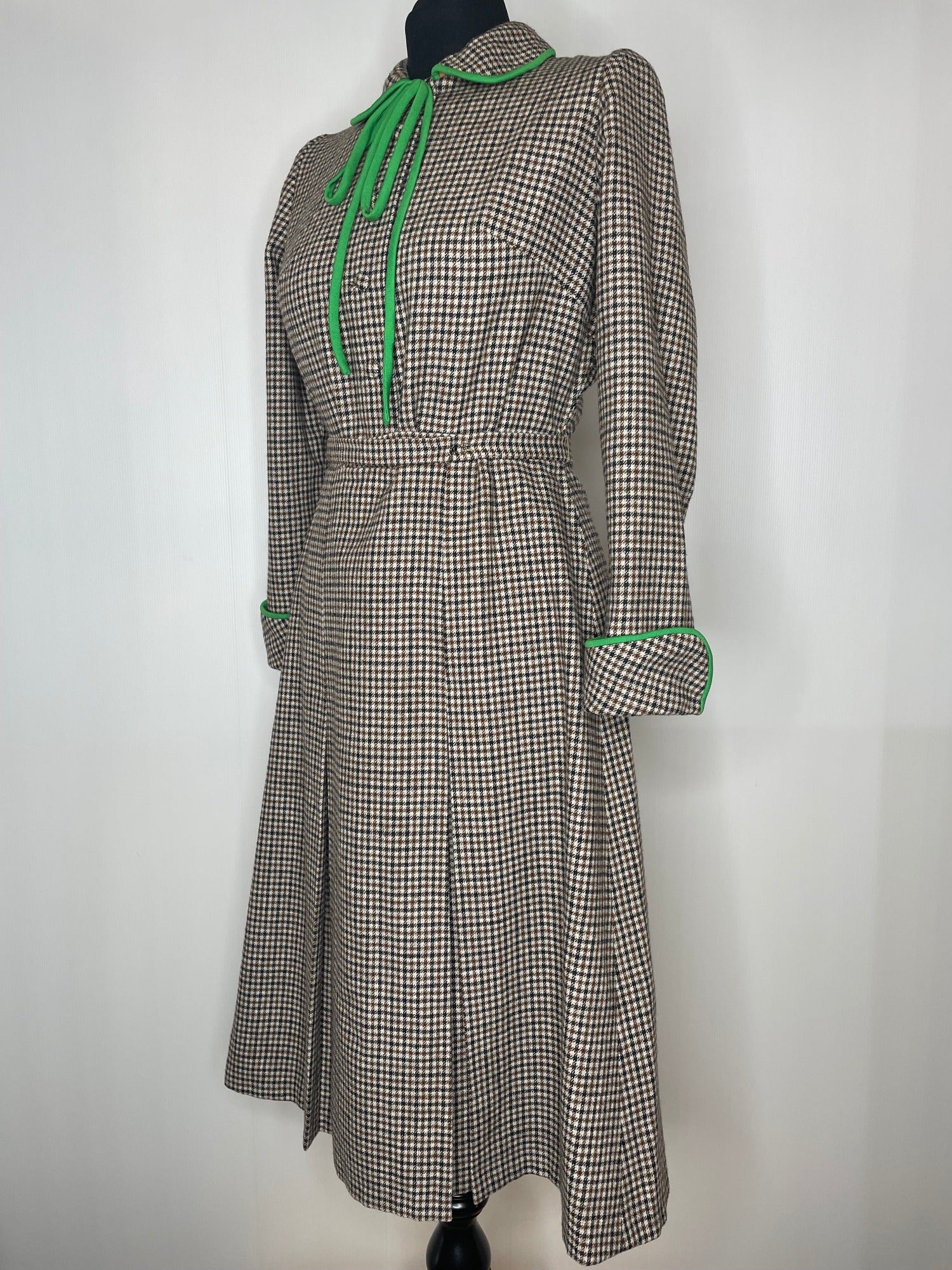 wool dress  wool  womens  vintage  Urban Village Vintage  urban village  secretary dress  secretary  scooter  round collar  retro  MOD  long sleeve  Green  dress  collared dress  collared  collar dress  collar  club check  brown  Aquascutum  8  70s  60s  6-8  6  1970s  1960s