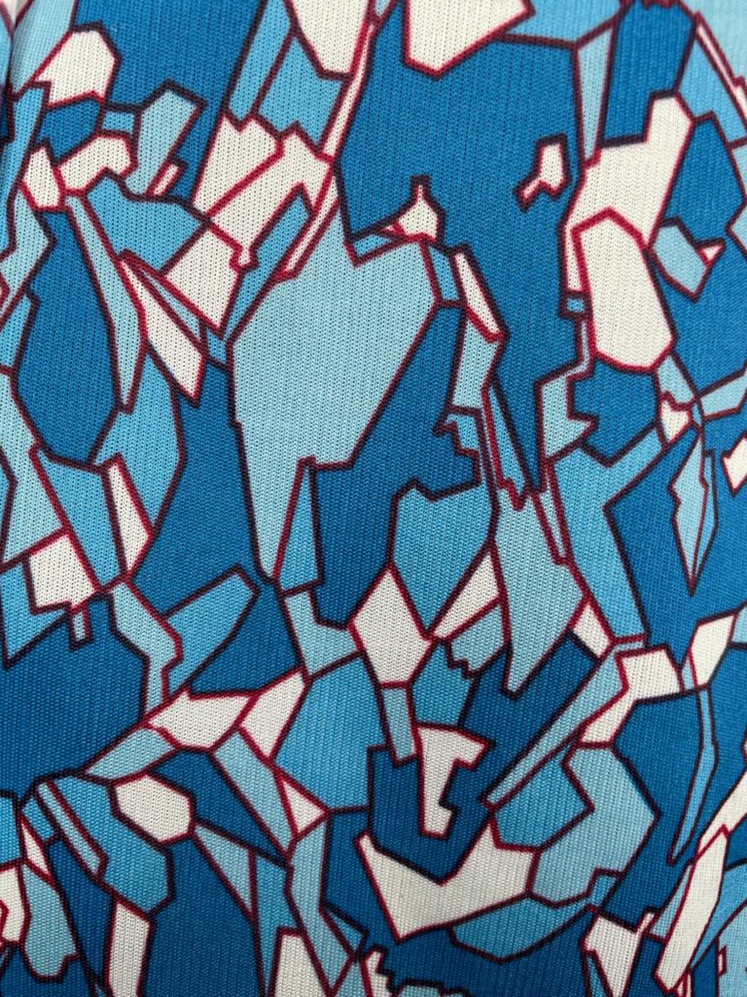 womens  white  vintage  Urban Village Vintage  urban village  top  Shirt  retro  modette  MOD  long sleeves  long sleeve  geometric print  geometric  dagger collar  collar  blue  blouse  big collar  70s  70  1970s  14