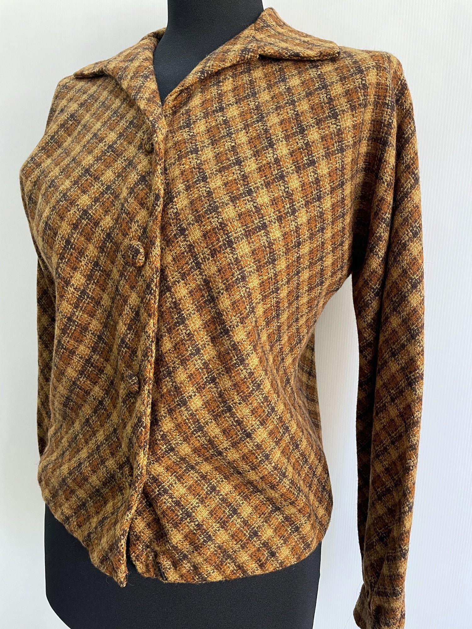 womens  vintage  Urban Village Vintage  urban village  long sleeve  lightweight jacket  lightweight  cropped  crop jacket  collared  collar  checkered  checked  check jacket  check  cardigan  brown  big collar  50s style  50s  50  1950s  14