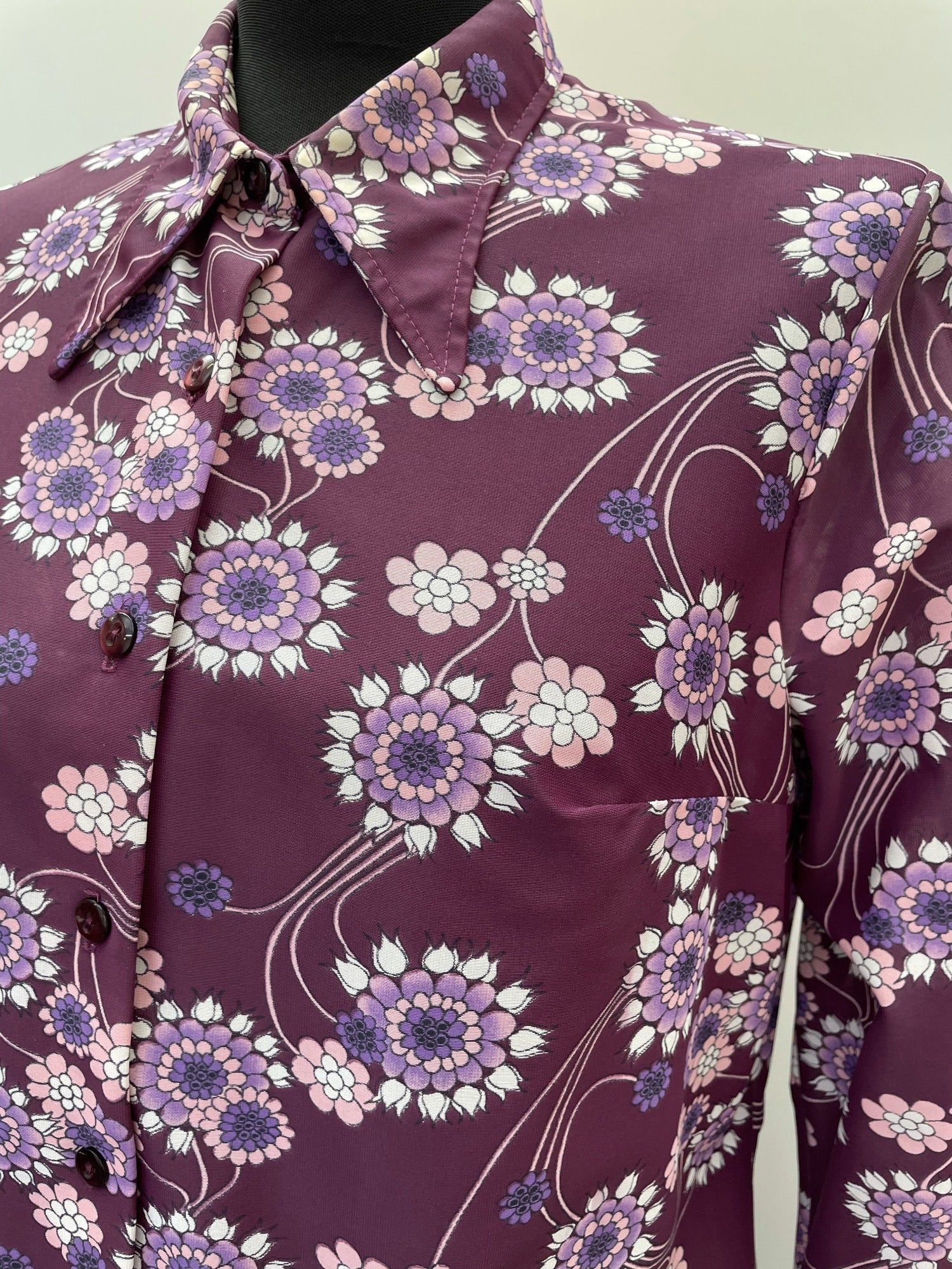 womens shirt  womens  vintage  Urban Village Vintage  urban village  St Michael  shirt sleeve  shirt dress  sheer  retr  purple  floral print  floral dress  floral  collar  big collar  70s  70  1970s