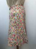 zip  womens  white  vintage  Urban Village Vintage  urban village  summer  Skirts  skirt  multi  floral  back zip  70s  70  6  1970s