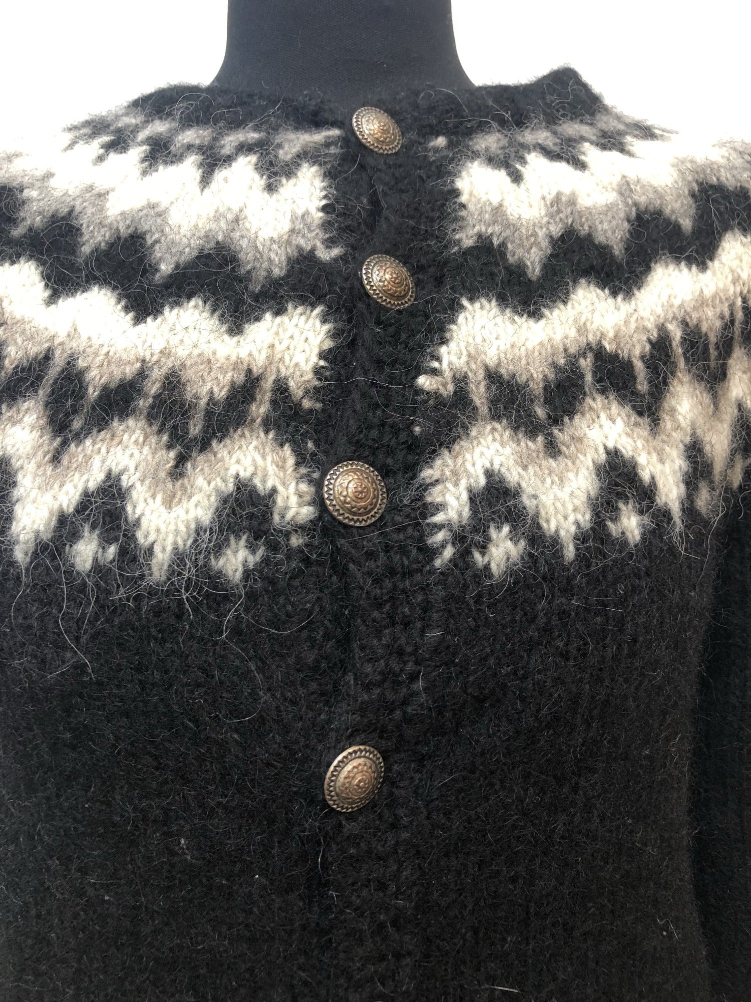 womens  vintage  Urban Village Vintage  round neck  patterned  pattern  mohair  long sleeve  knitwear  knitted  knit  fairisle  cardigan  button  black  60s  1960s  10