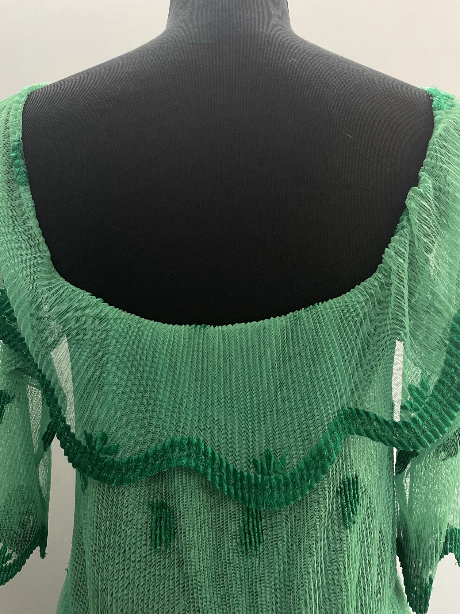 womens  vintage  Urban Village Vintage  urban village  underskirt  prairie  maxi dress  long dress  gypsy  green  festive  dress  christmas  boho  70s  1970s  12