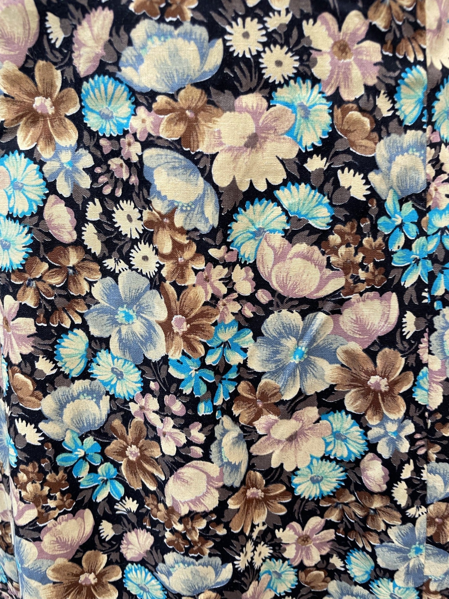 womens  vintage  Urban Village Vintage  urban village  retro  maxi dress  maxi  long sleeves  long sleeve  high neck  floral print  floral dress  floral  dress  collared dress  collared  collar dress  collar  brown  boho  bohemian  blue  big collar  back zip  8  70s  1970s