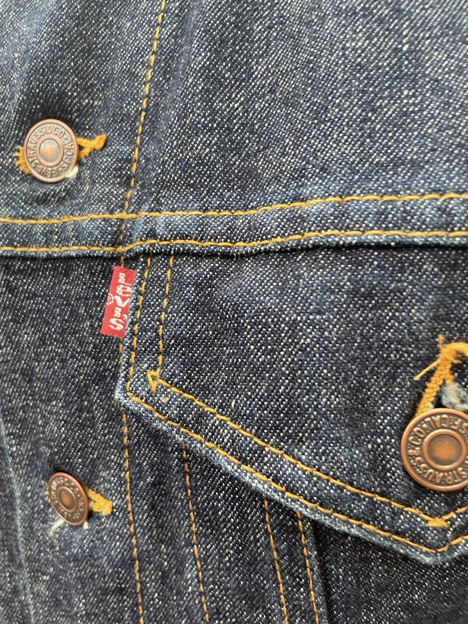 vintage  Urban Village Vintage  urban village  stitch detailing  stitch detail  S  pockets  Navy Jacket  Navy  mens  levis strauss  levis  levi strauss  levi  front pockets  denim style  Denim jacket  denim  collared  collar  chest pockets  brown stitch  70s  1970s
