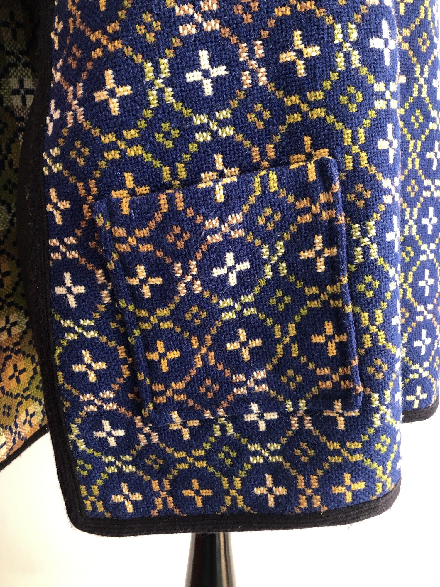 womens  waist belt  vintage  Urban Village Vintage  tapestry  S  MOD  cape  blue  60s  1960s