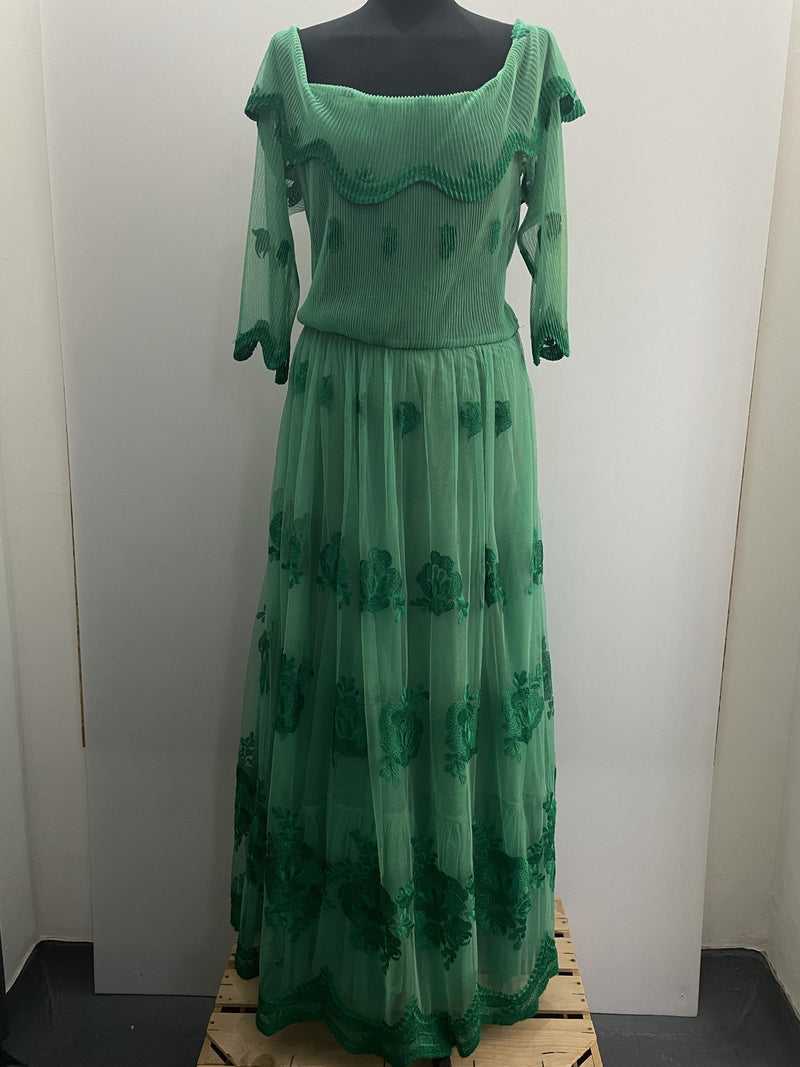 womens  vintage  Urban Village Vintage  urban village  underskirt  prairie  maxi dress  long dress  gypsy  green  festive  dress  christmas  boho  70s  1970s  12