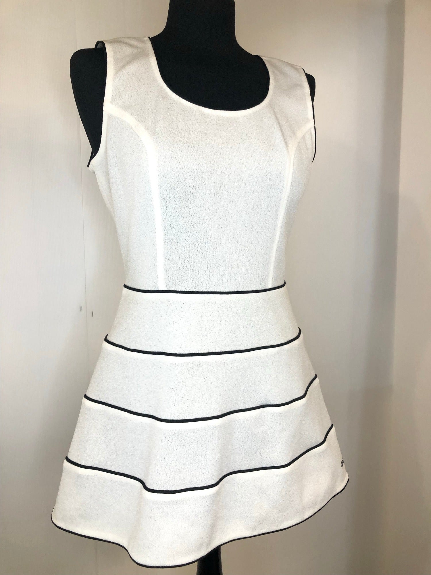 zip back  zip  womens  white  waist belt  vintage  Urban Village Vintage  urban village  tennis  stripes  stitch detailing  stitch detail  squiggle  sportswear  sleeveless  MOD  mini dress  mini  dress  60s