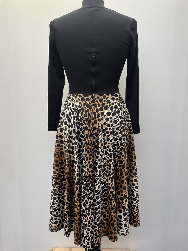 womens  vintage  v neck  Urban Village Vintage  stretch fabric  retro  patterned dress  midi dress  midi  long sleeve  long dress  elasticated  dresses  dress  cheetah print  70s  1970s  12