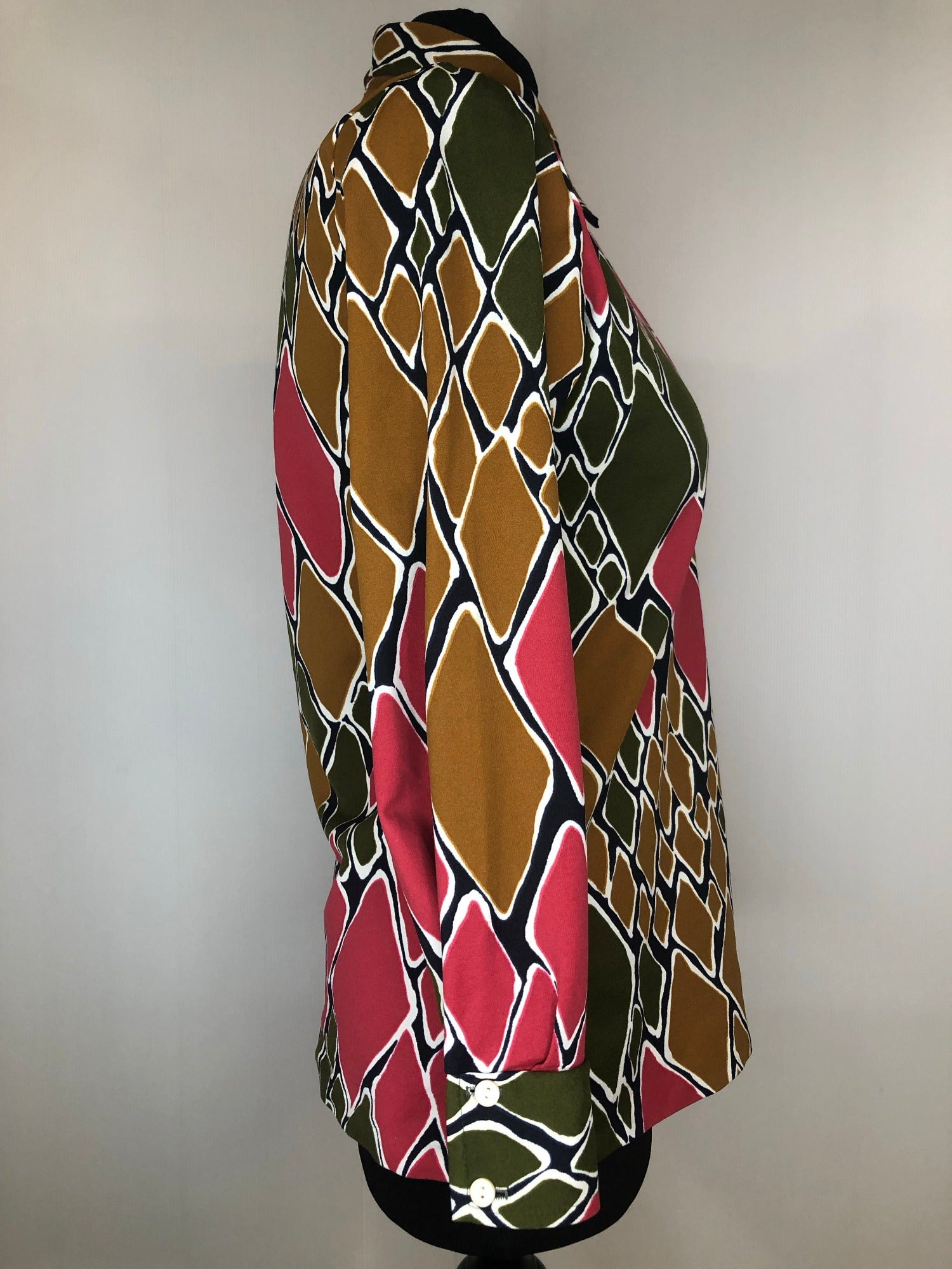 womens  vintage  Urban Village Vintage  urban village  shirt  red  multi  long sleeve  Green  dagger collar  collar  button front  button  brown  blouse  big collar  70s  1970s  10