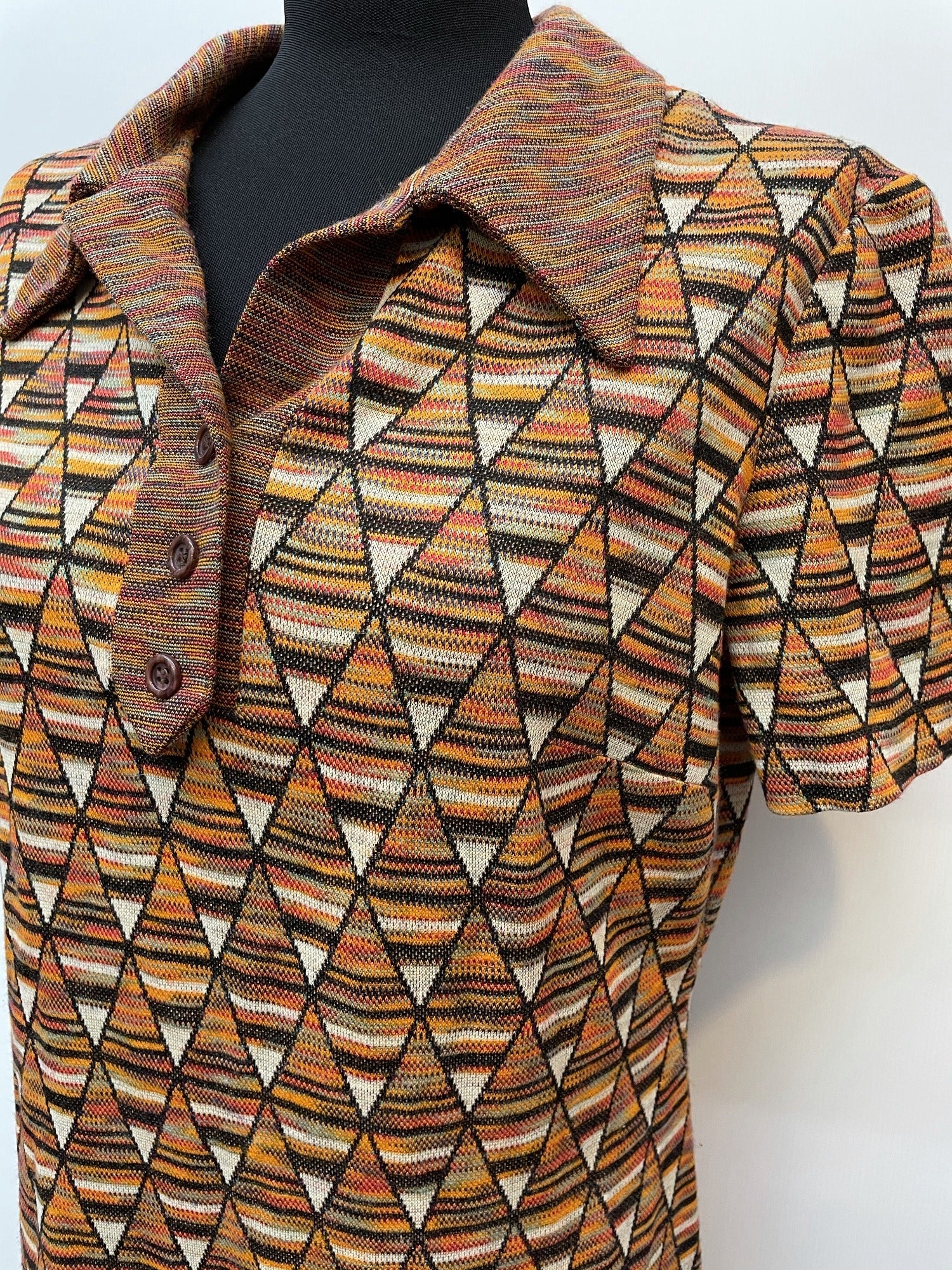womens shirt  womens  vintage  Urban Village Vintage  urban village  triangle  shirt dress  retro  patterned  patterened  midi dress  geometric  embroidered pattern  Embroidered  dress  diamond pattern  diamond  collar dress  collar  brown  big collar  back zip  70s  70  1970s