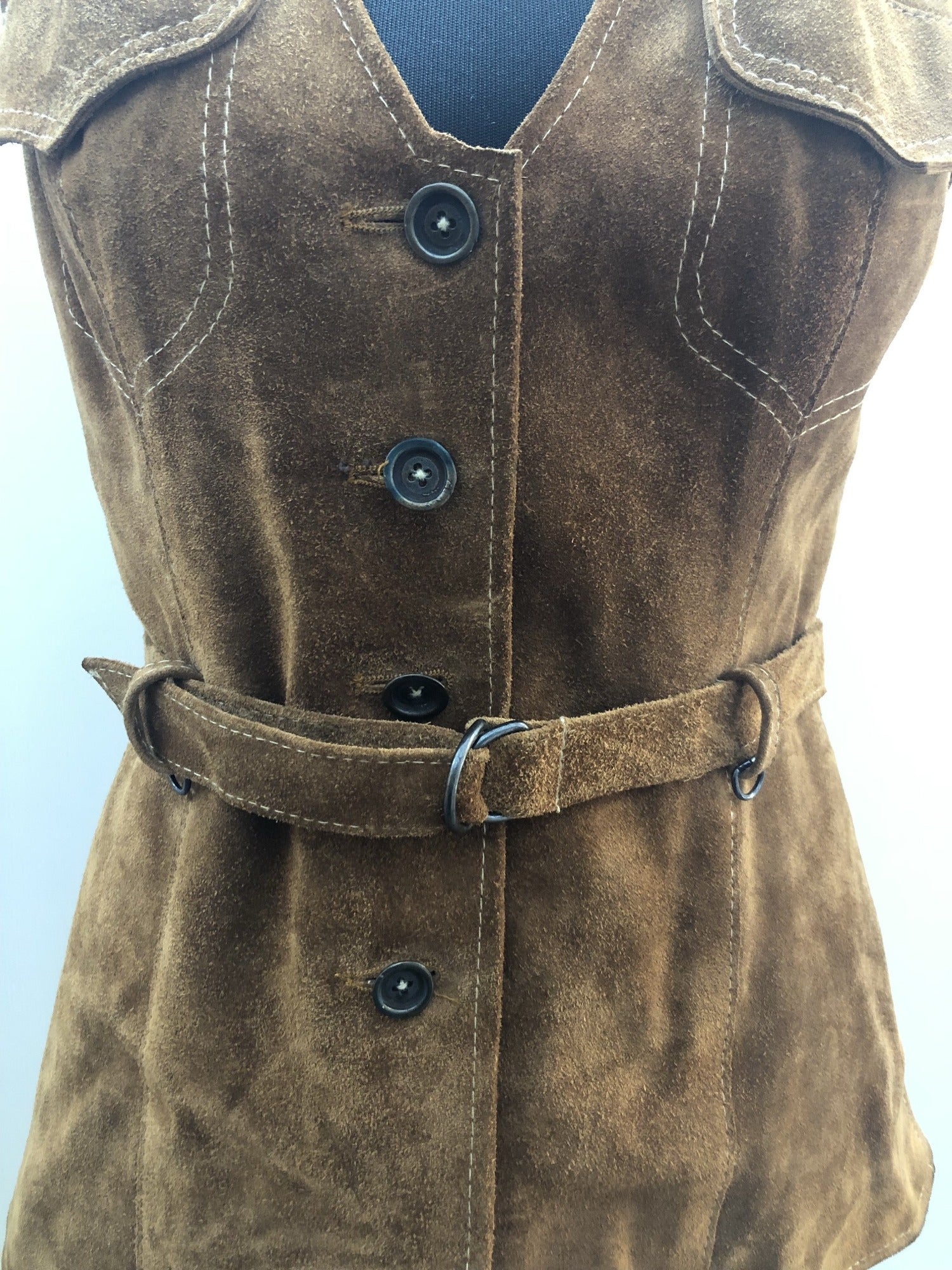 womens  waistcoat  vintage  Urban Village Vintage  urban village  Suede Jacket  suede fringing  Suede  sleevless  Jacket  hippie  festival  decorative pockets  brown  boho  Belted waist  70s  1970s  1