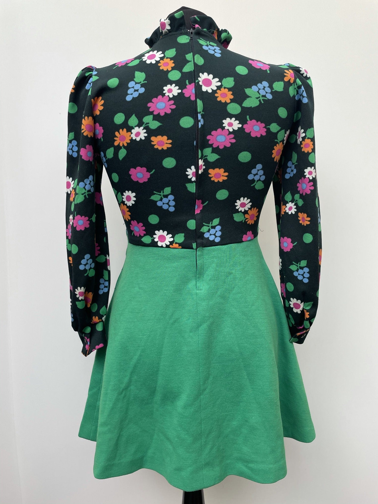 womens shirt  womens  vintage  Urban Village Vintage  urban village  summer dress  summer  ruffle  retro  MOD  midi dress  midi  long sleeves  Long sleeved top  long sleeve  high neck  Green  floral print  floral lining  floral dress  floral  dress  decorative buttons  Cotton  back zip  8  70s  60s  1970s  1960s