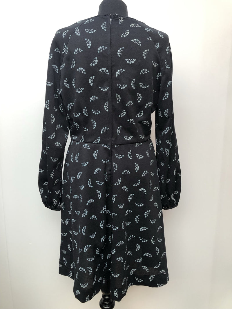zip  womens  vintage  V-Neck  Urban Village Vintage  urban village  floral dress  evening dress  dress  black  balloon sleeves  balloon sleeve  back zip  70s  1970s  12