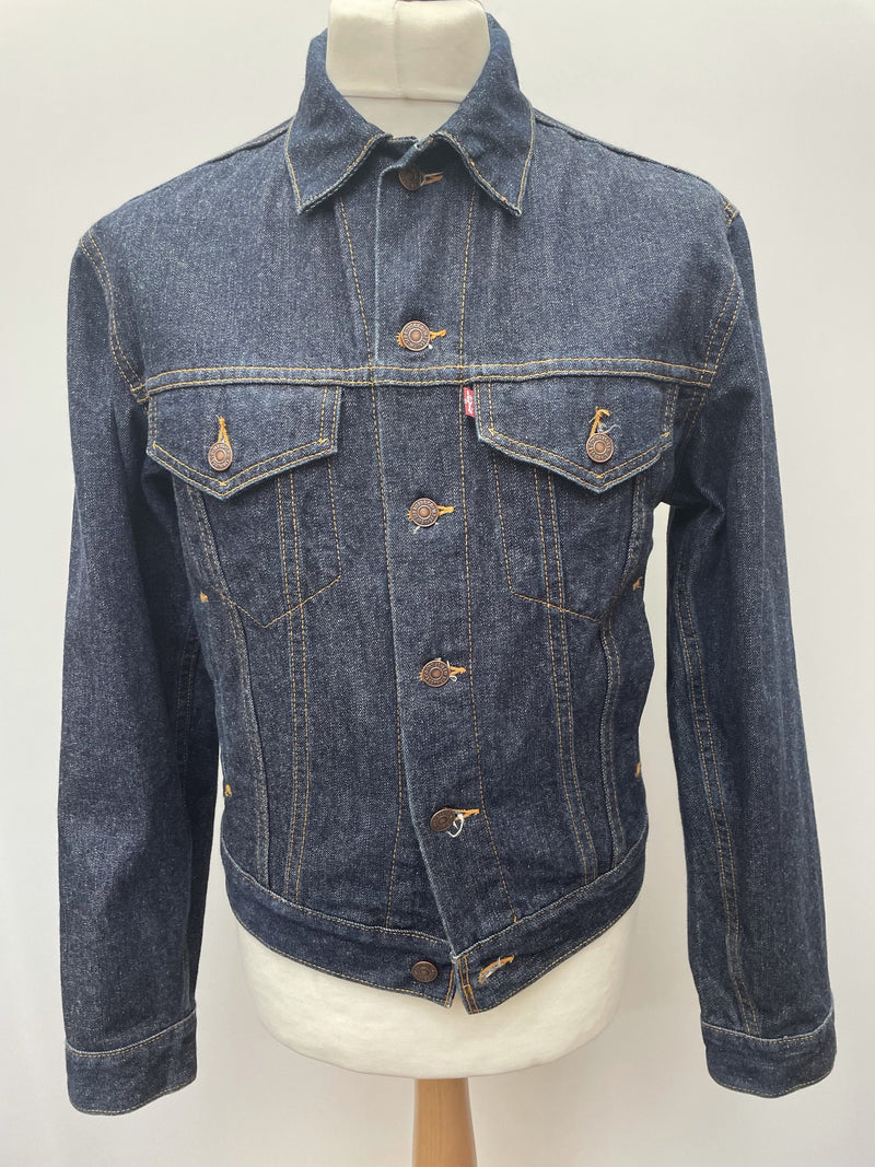 vintage  Urban Village Vintage  urban village  stitch detailing  stitch detail  S  pockets  Navy Jacket  Navy  mens  levis strauss  levis  levi strauss  levi  front pockets  denim style  Denim jacket  denim  collared  collar  chest pockets  brown stitch  70s  1970s
