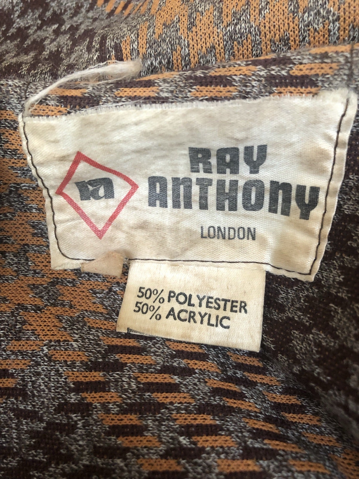 womens  vintage  Urban Village Vintage  Ray Anthony London  MOD  midi dress  midi  long sleeved  gingham check  dress  collar  check dress  brown  60s  1960s  10